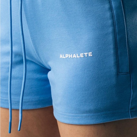 Alphalete Core Essentials Shorts - Safari - Picture 7 of 7